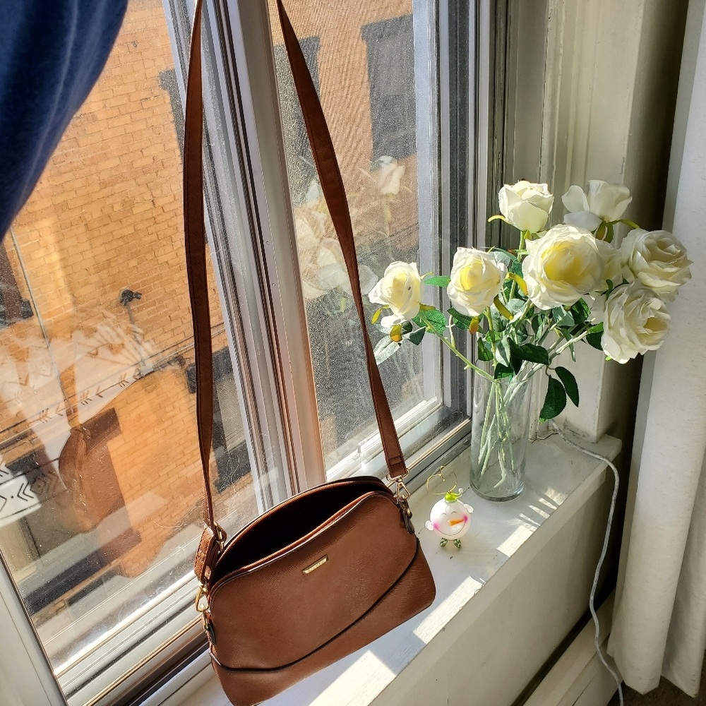 Elim&Paul Crossbody Purse